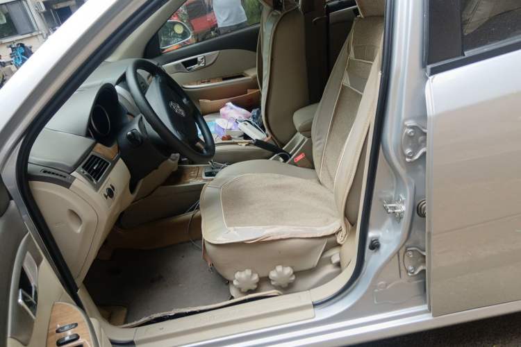 Used Buick Excelle 2015 1.5L Automatic Classic Model Left Front Seat