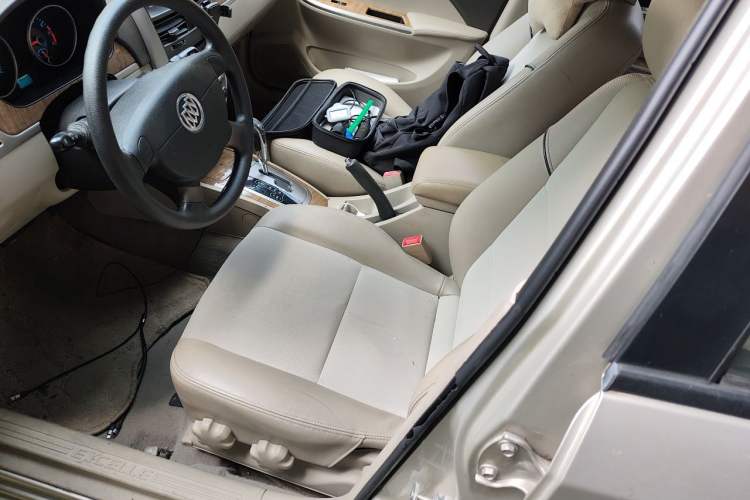 Used Buick Excelle 2015 1.5L Automatic Classic Model Left Front Seat