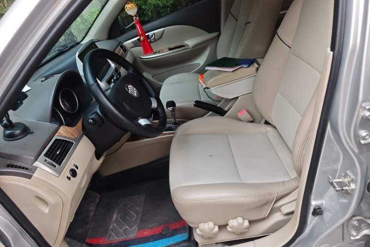 Used Buick Excelle 2015 1.5L Automatic Classic Model Left Front Seat