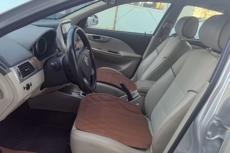 Used Buick Excelle 2015 1.5L Automatic Classic Model Left Front Seat