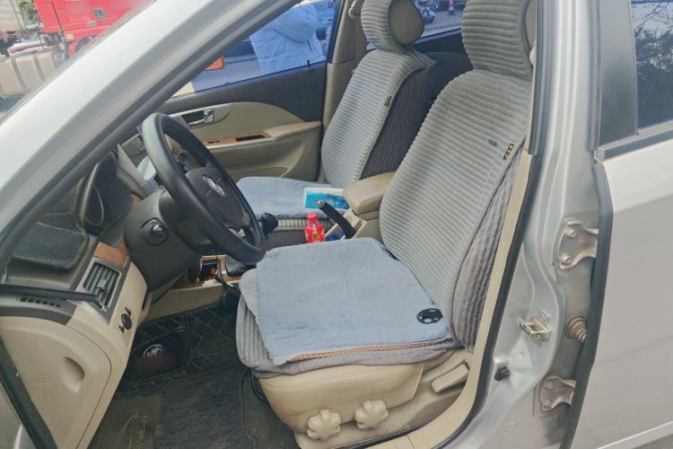 Used Buick Excelle 2015 1.5L Manual Classic Trim Left Front Seat