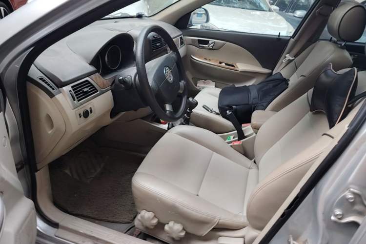 Used Buick Excelle 2015 1.5L Manual Classic Trim Left Front Seat