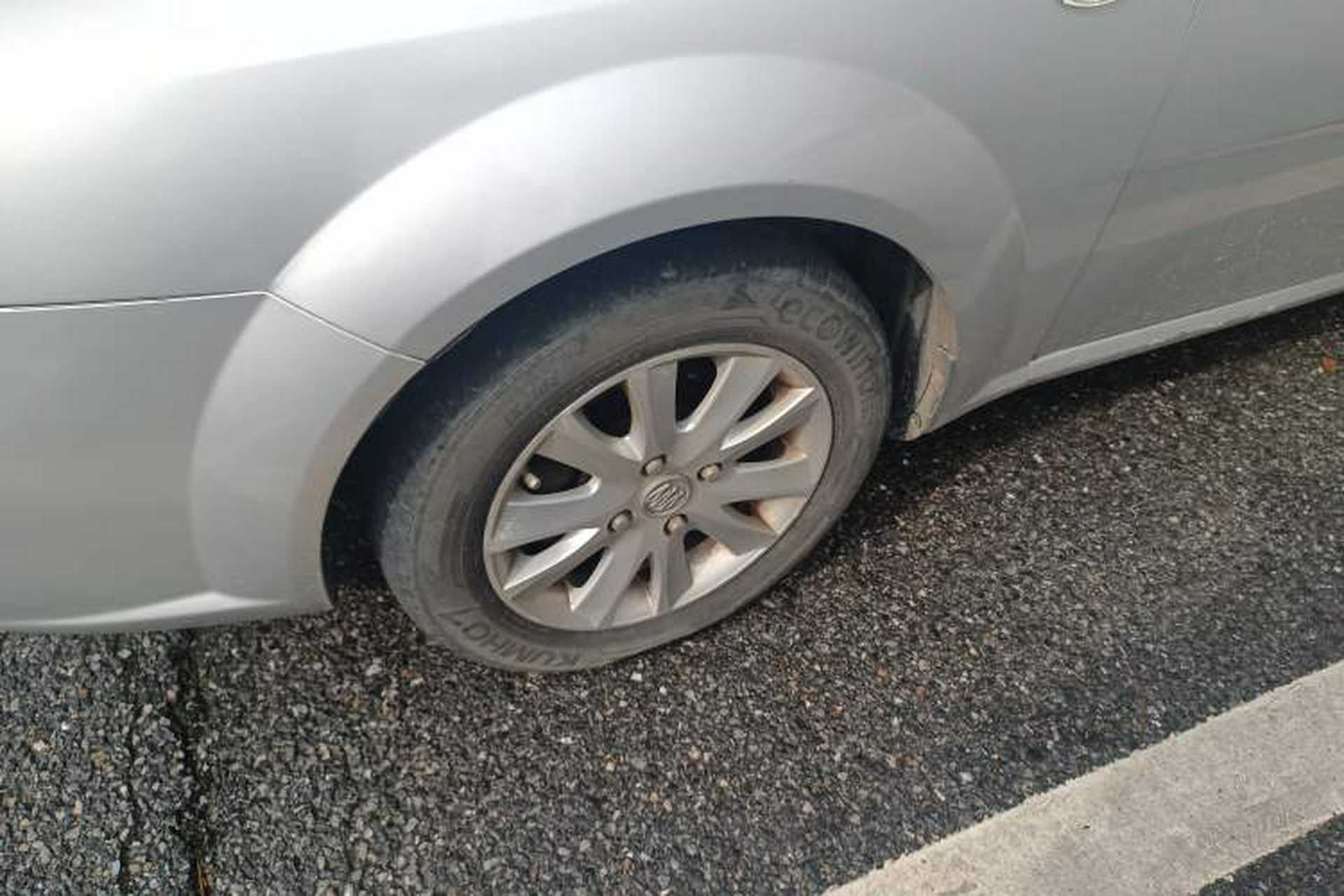 Used Buick Excelle 2015 1.5L Automatic Classic Model Left Front Wheel Hub