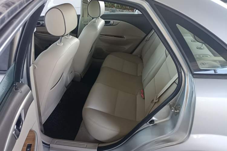 Used Buick Excelle 2015 1.5L Automatic Classic Model Left Rear Seat