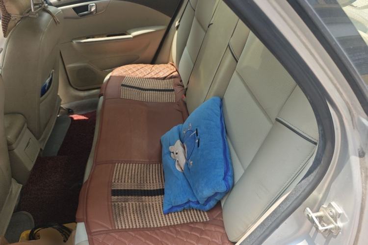 Used Buick Excelle 2015 1.5L Manual Classic Trim Left Rear Seat