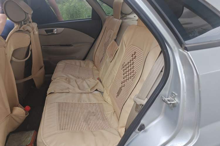 Used Buick Excelle 2015 1.5L Automatic Classic Model Left Rear Seat