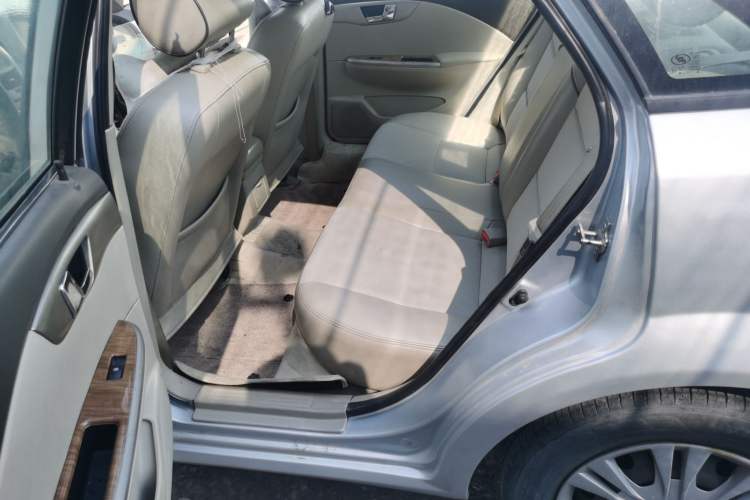 Used Buick Excelle 2015 1.5L Automatic Classic Model Left Rear Seat