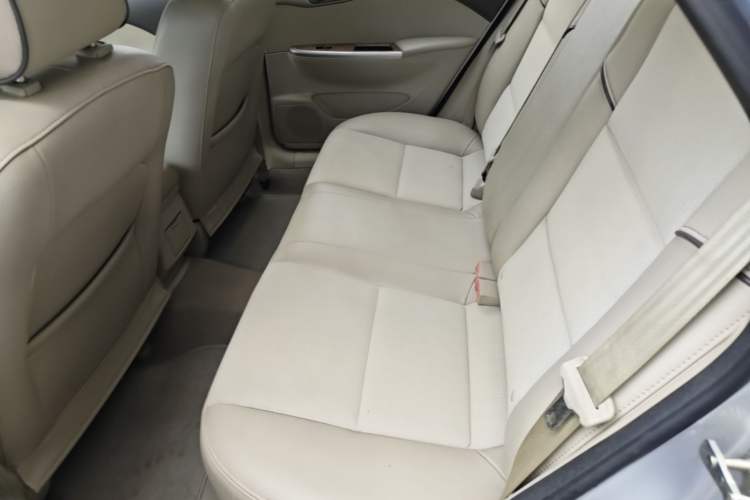 Used Buick Excelle 2015 1.5L Automatic Classic Model Left Rear Seat