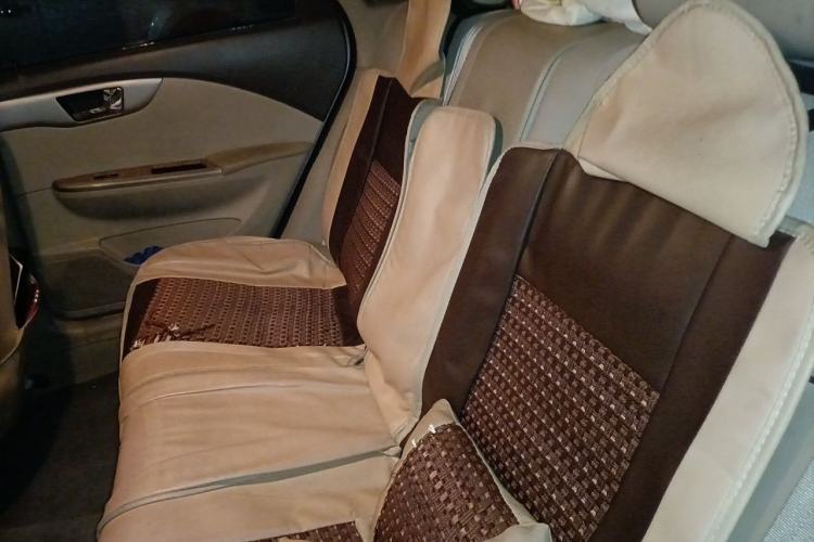 Used Buick Excelle 2015 1.5L Automatic Classic Model Left Rear Seat