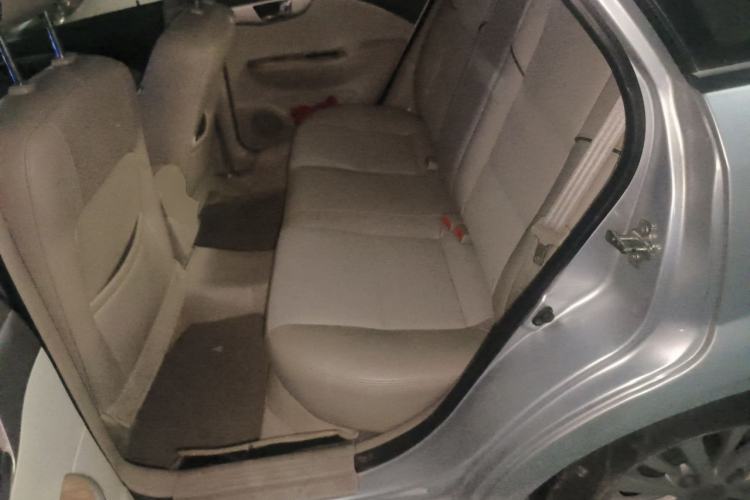 Used Buick Excelle 2015 1.5L Automatic Classic Model Left Rear Seat
