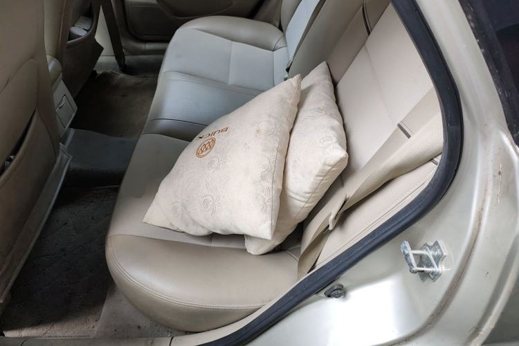Used Buick Excelle 2015 1.5L Automatic Classic Model Left Rear Seat