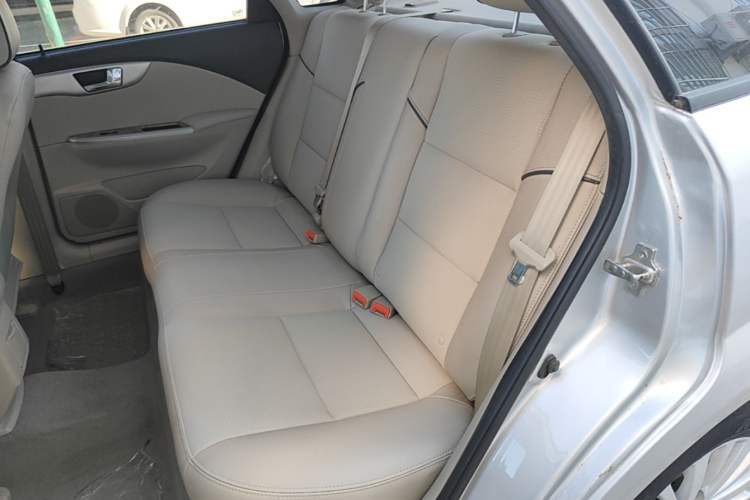 Used Buick Excelle 2015 1.5L Manual Classic Trim Left Rear Seat