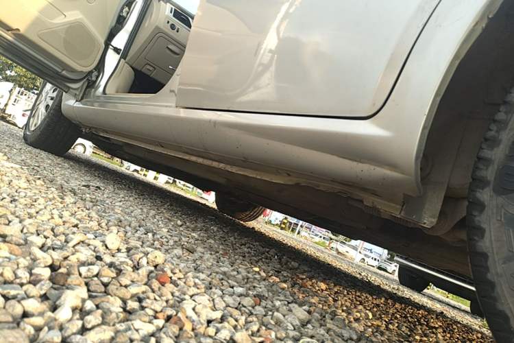 Used Buick Excelle 2015 1.5L Automatic Classic Model Left Side Sill