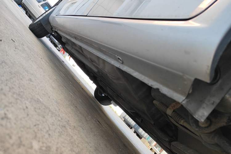 Used Buick Excelle 2015 1.5L Manual Classic Trim Left Side Sill