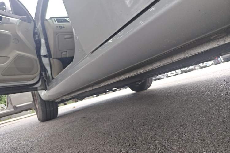 Used Buick Excelle 2015 1.5L Automatic Classic Model Left Side Sill