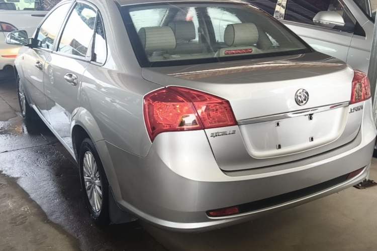 Used Buick Excelle 2015 1.5L Automatic Classic Model Rear Left 45 Deg