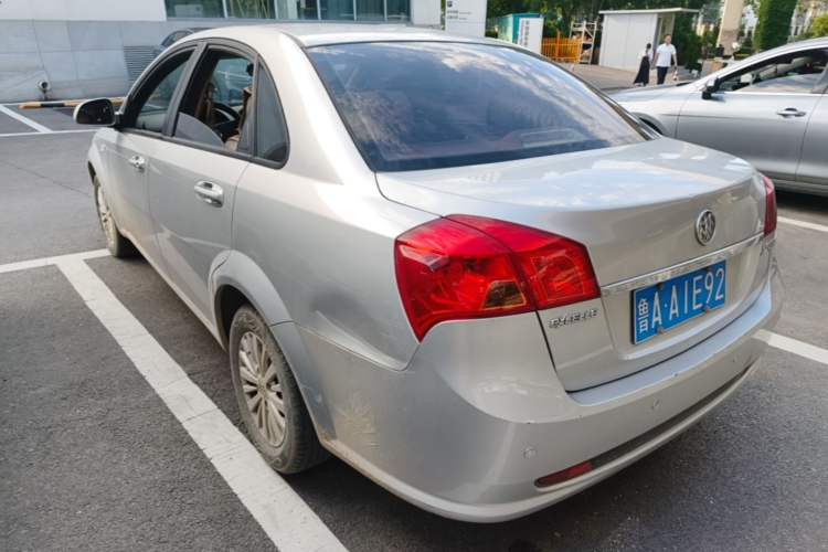 Used Buick Excelle 2015 1.5L Automatic Classic Model Rear Left 45 Deg