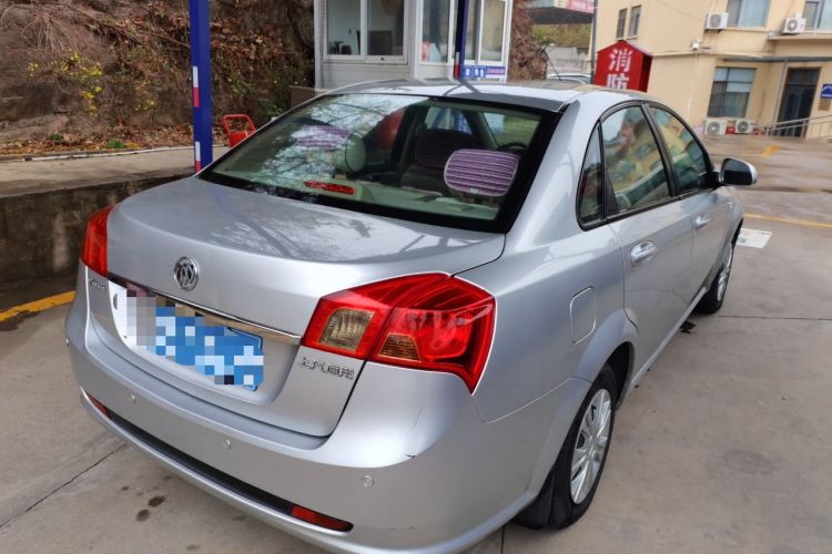 Used Buick Excelle 2015 1.5L Manual Classic Trim Rear Right 45 Deg