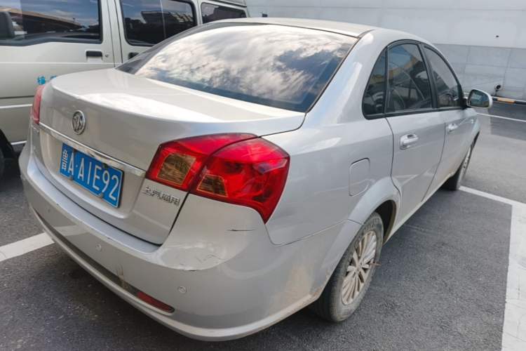 Used Buick Excelle 2015 1.5L Automatic Classic Model Rear Right 45 Deg