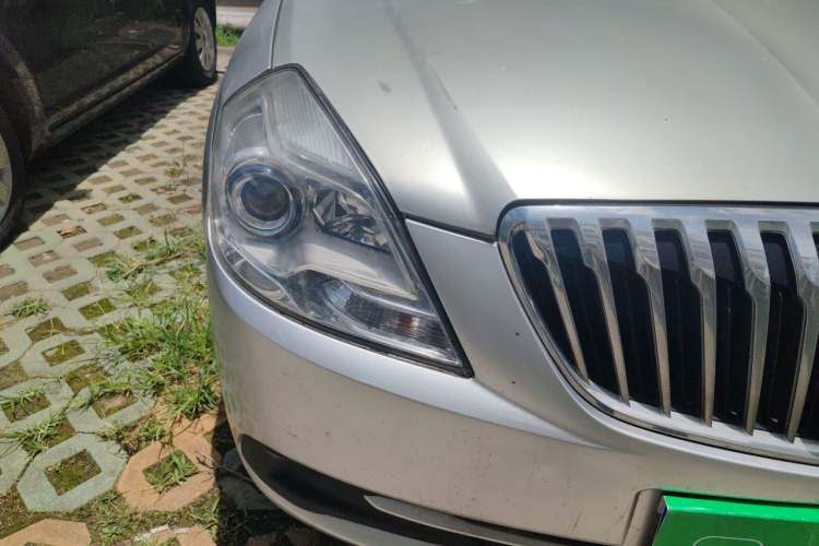 Used Buick Excelle 2015 1.5L Manual Classic Trim Right Front Headlight