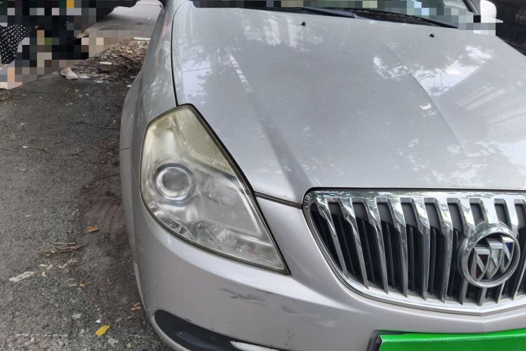 Used Buick Excelle 2015 1.5L Manual Classic Trim Right Front Headlight