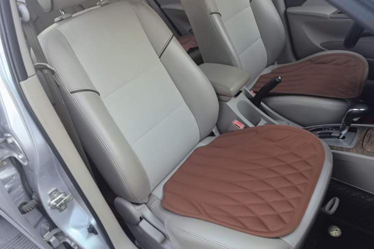 Used Buick Excelle 2015 1.5L Automatic Classic Model Right Front Seat