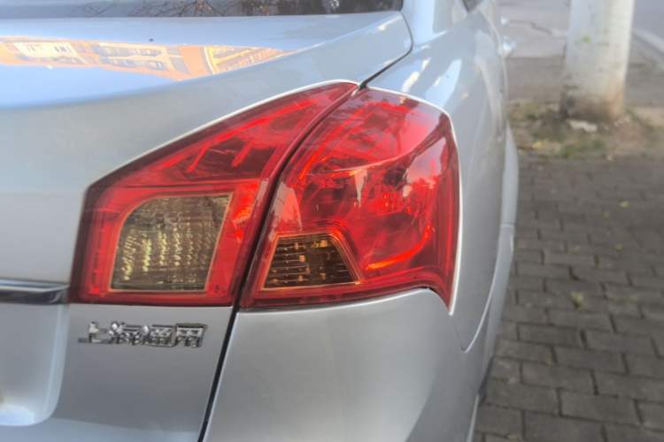 Used Buick Excelle 2015 1.5L Automatic Classic Model Right Rear Taillight