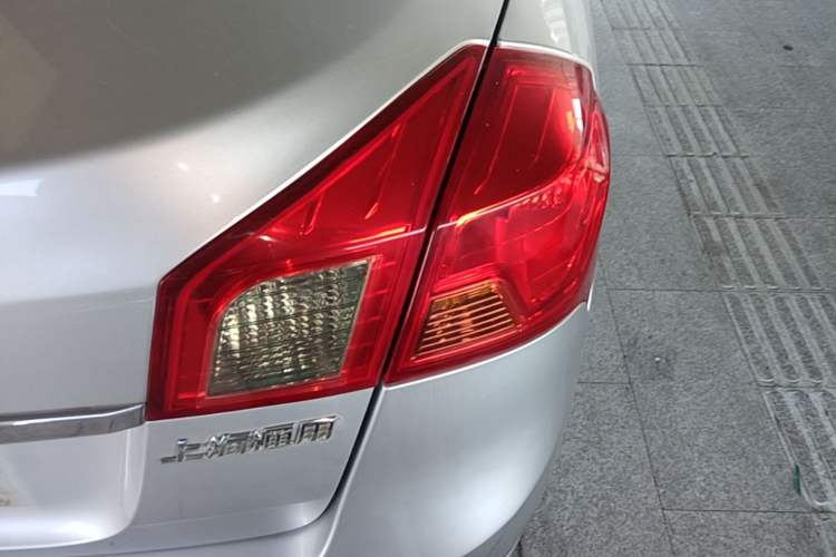 Used Buick Excelle 2015 1.5L Automatic Classic Model Right Rear Taillight