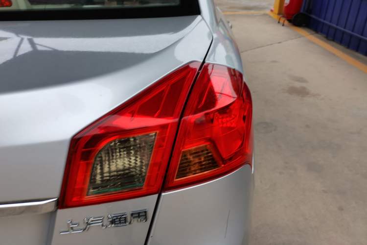 Used Buick Excelle 2015 1.5L Manual Classic Trim Right Rear Taillight