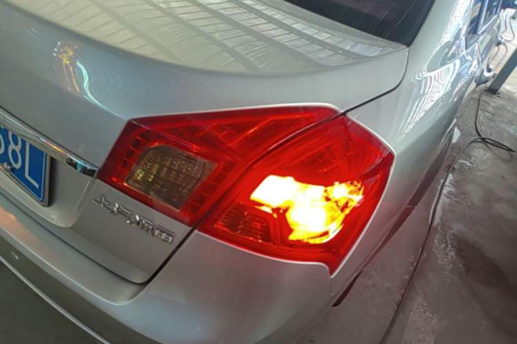 Used Buick Excelle 2015 1.5L Automatic Classic Model Right Rear Taillight