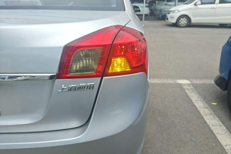 Used Buick Excelle 2015 1.5L Automatic Classic Model Right Rear Taillight