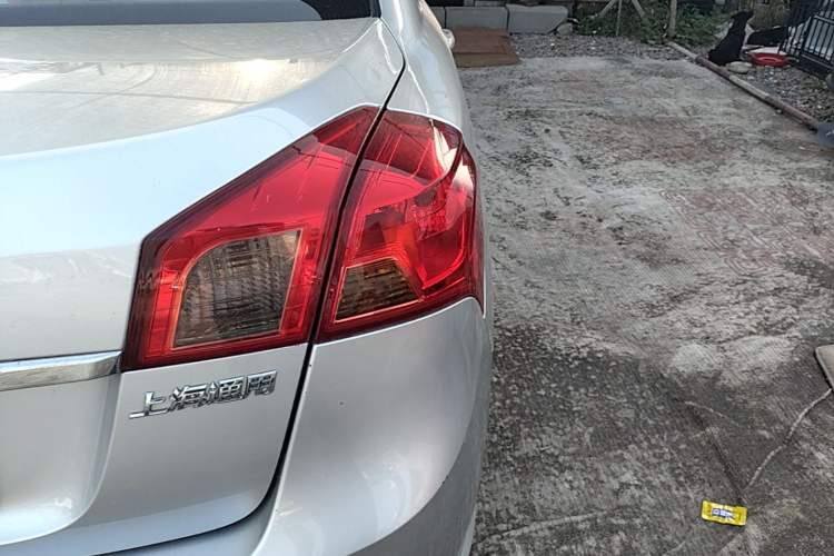 Used Buick Excelle 2015 1.5L Manual Classic Trim Right Rear Taillight