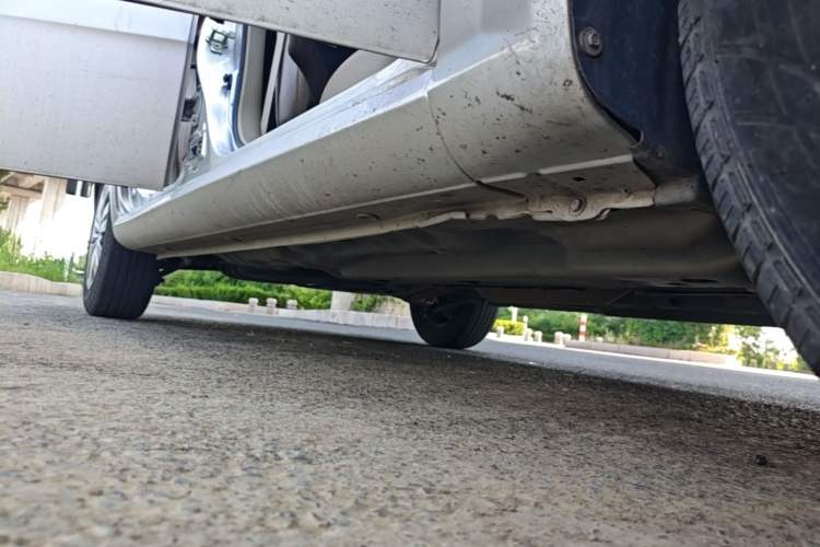 Used Buick Excelle 2015 1.5L Automatic Classic Model Right Side Sill