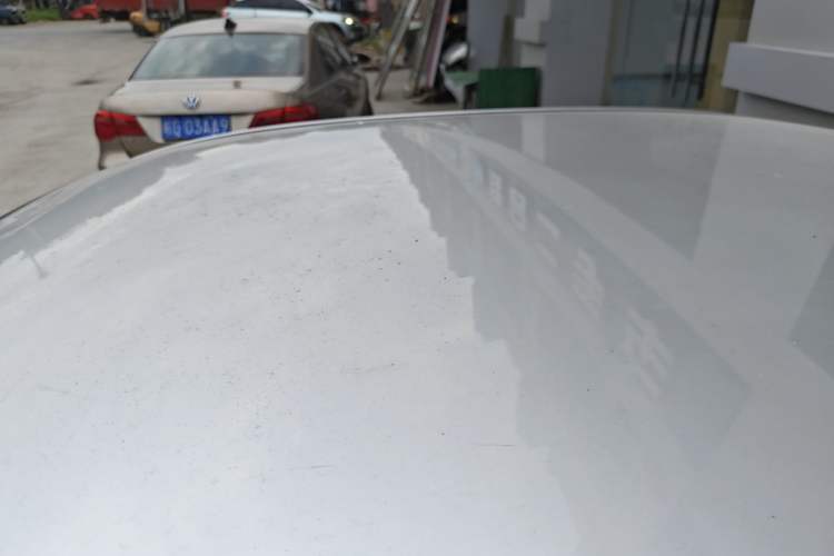 Used Buick Excelle 2015 1.5L Automatic Classic Model Roof