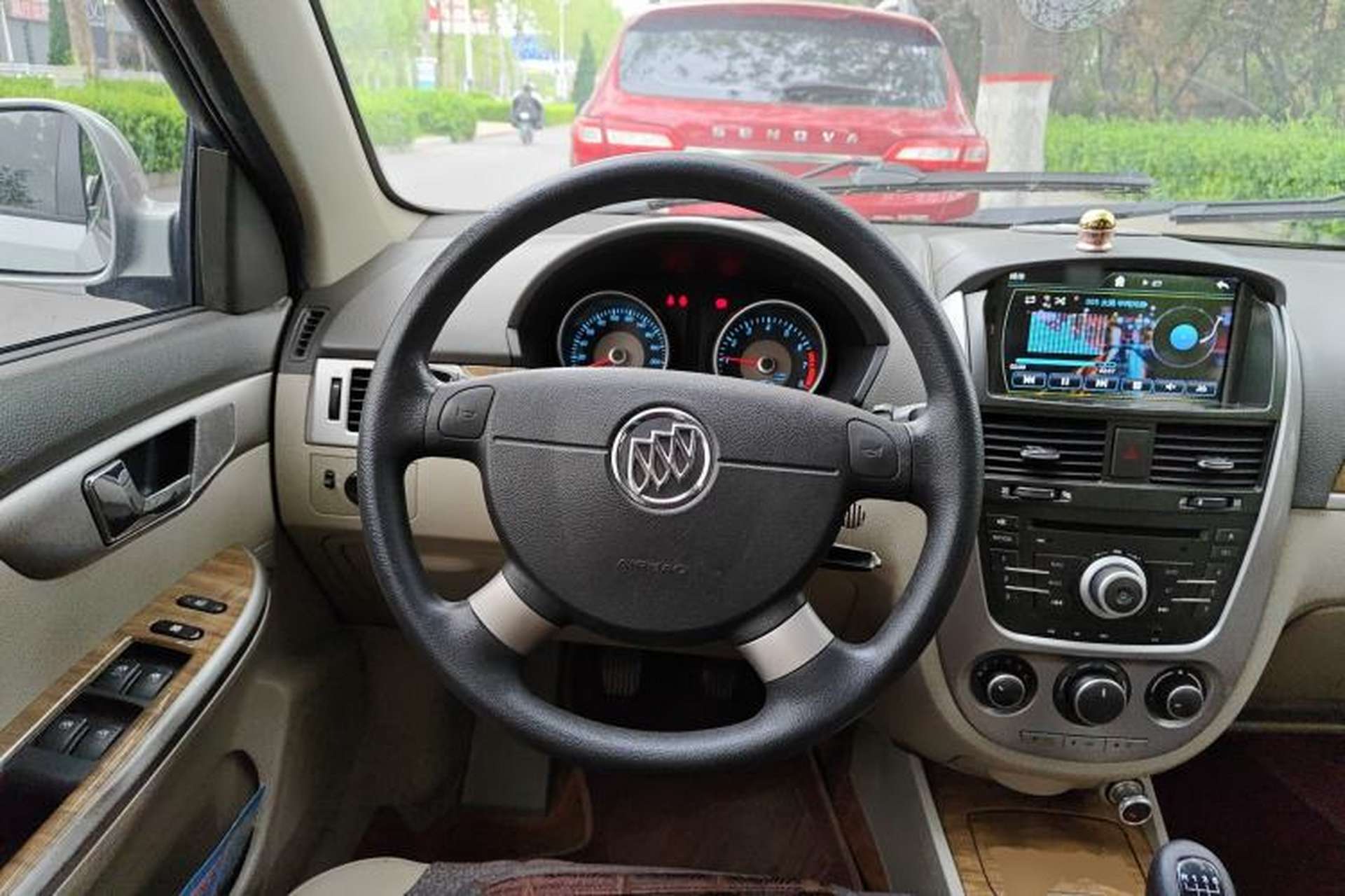 Used Buick Excelle 2015 1.5L Manual Classic Trim Steering Wheel