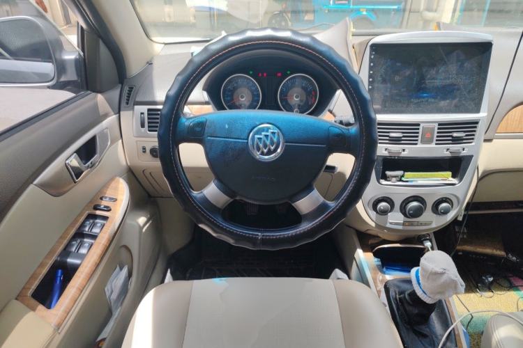 Used Buick Excelle 2015 1.5L Manual Classic Trim Steering Wheel