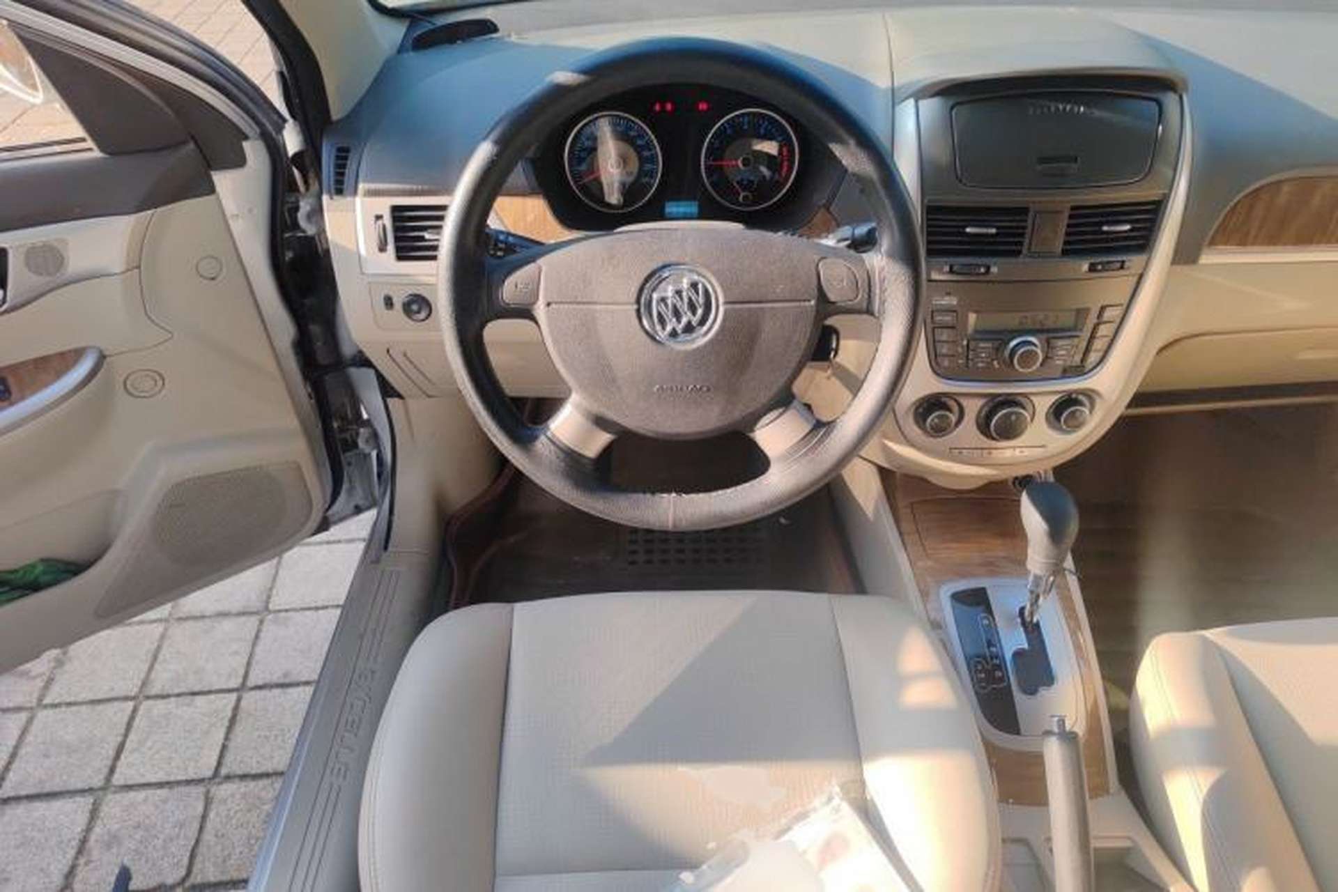 Used Buick Excelle 2015 1.5L Automatic Classic Model Steering Wheel
