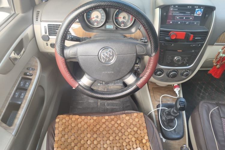Used Buick Excelle 2015 1.5L Manual Classic Trim Steering Wheel