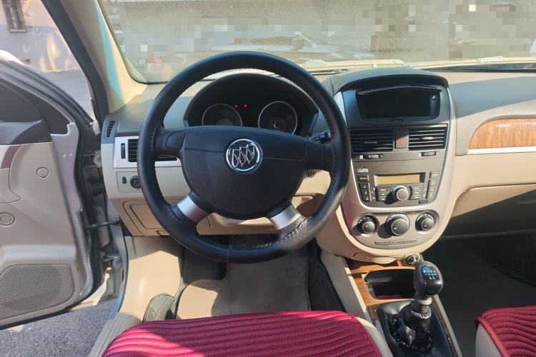 Used Buick Excelle 2015 1.5L Manual Classic Trim Steering Wheel