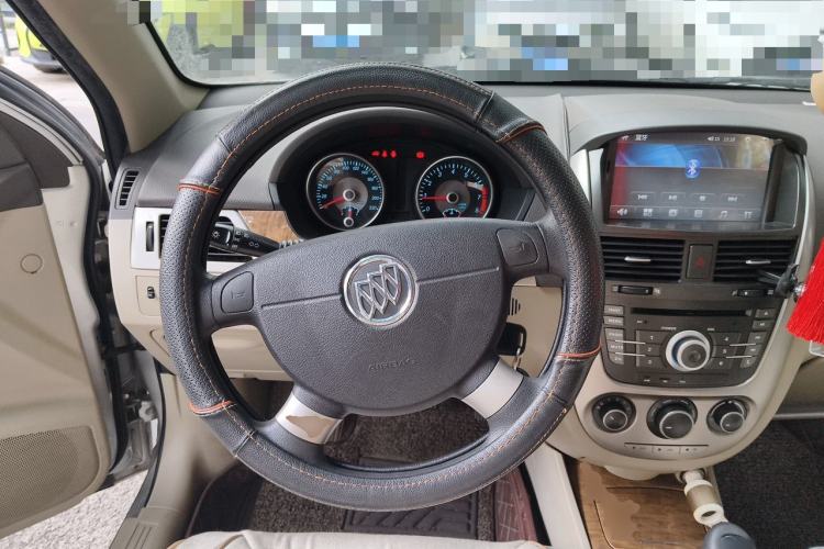 Used Buick Excelle 2015 1.5L Manual Classic Trim Steering Wheel