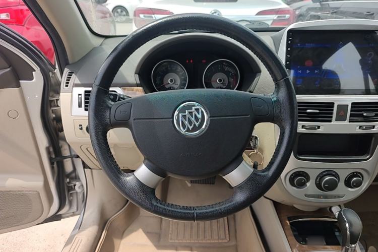Used Buick Excelle 2015 1.5L Automatic Luxury Edition Steering Wheel