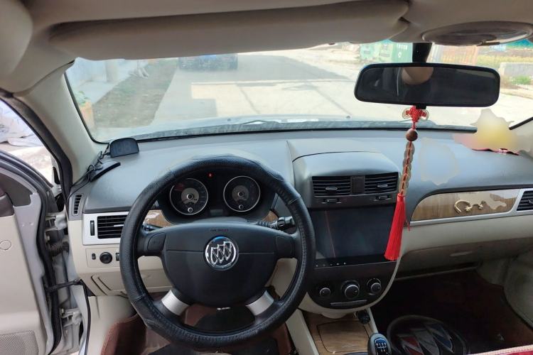 Used Buick Excelle 2015 1.5L Manual Classic Trim Steering Wheel