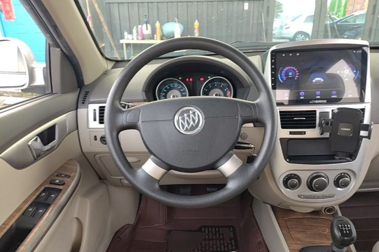 Used Buick Excelle 2015 1.5L Manual Classic Trim Steering Wheel
