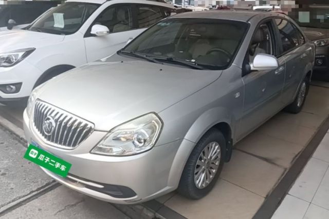 Ojetý Buick Excelle 2015 1.5L Automatic Classic Model