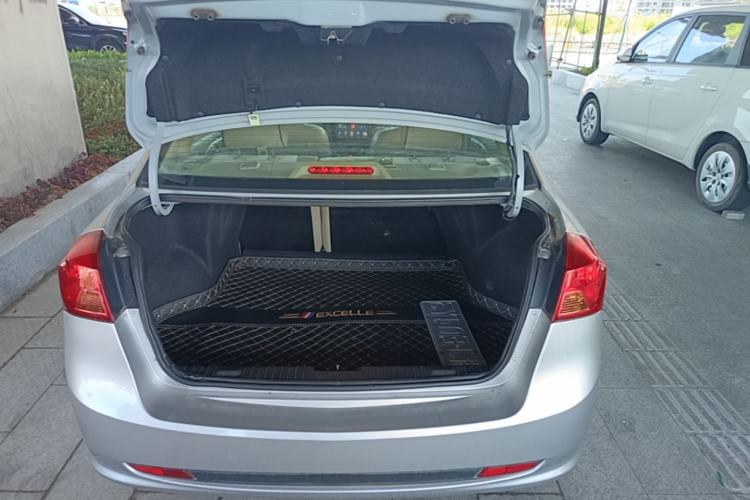 Used Buick Excelle 2015 1.5L Automatic Classic Model Trunk