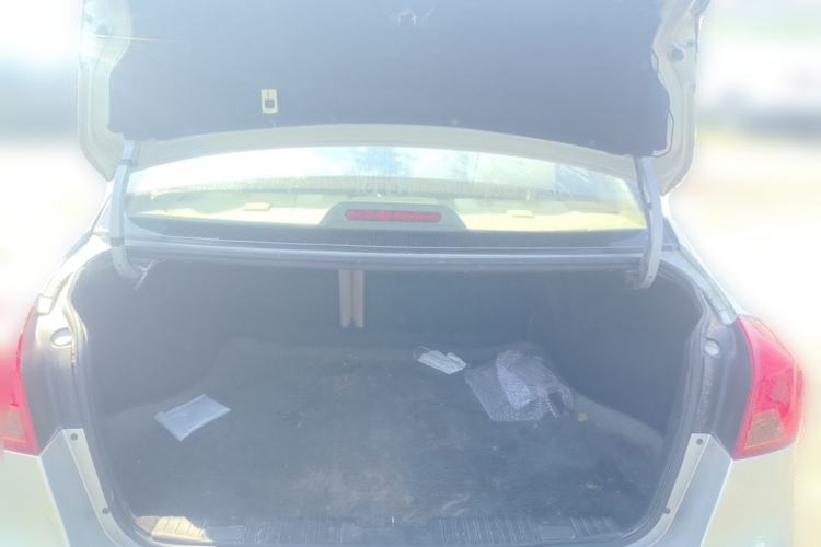 Used Buick Excelle 2015 1.5L Manual Classic Trim Trunk