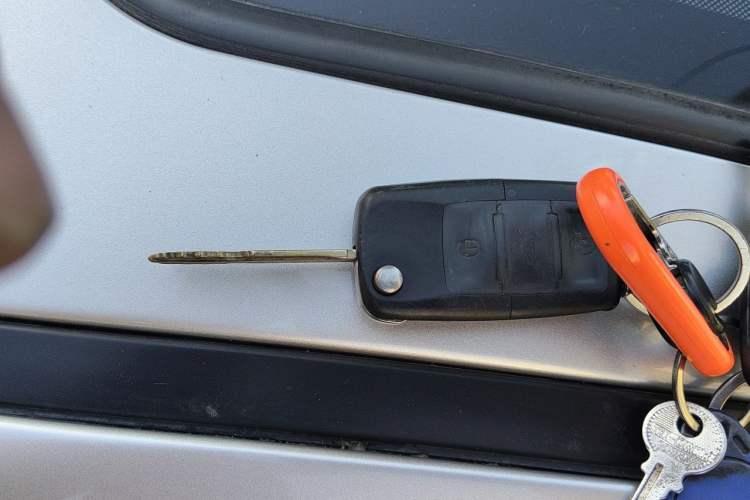 Used Buick Excelle 2015 1.5L Manual Classic Trim Vehicle Key