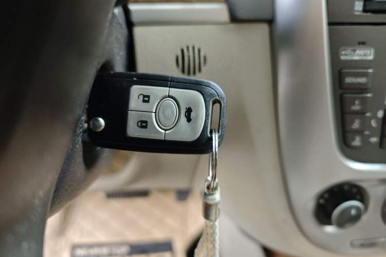 Used Buick Excelle 2015 1.5L Automatic Classic Model Vehicle Key