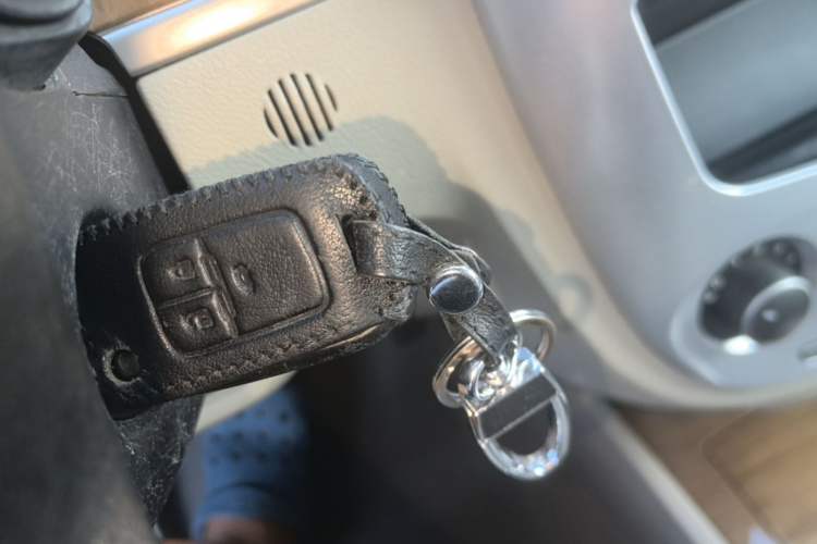 Used Buick Excelle 2015 1.5L Automatic Classic Model Vehicle Key