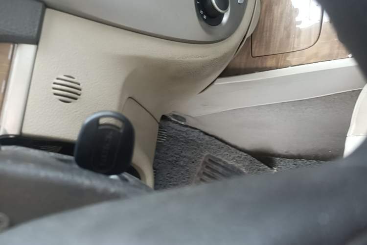 Used Buick Excelle 2015 1.5L Manual Classic Trim Vehicle Key